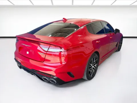More photos of 2022 Kia Stinger GT-Line at KarGenie, CA