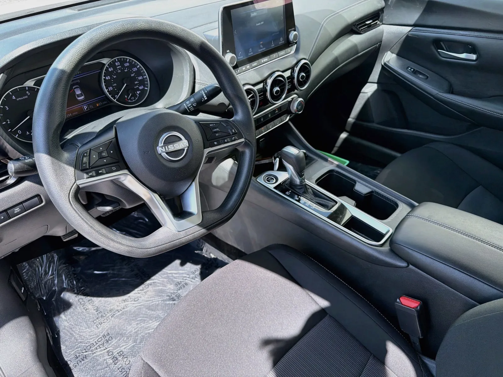 Nissan Sentra photo 7