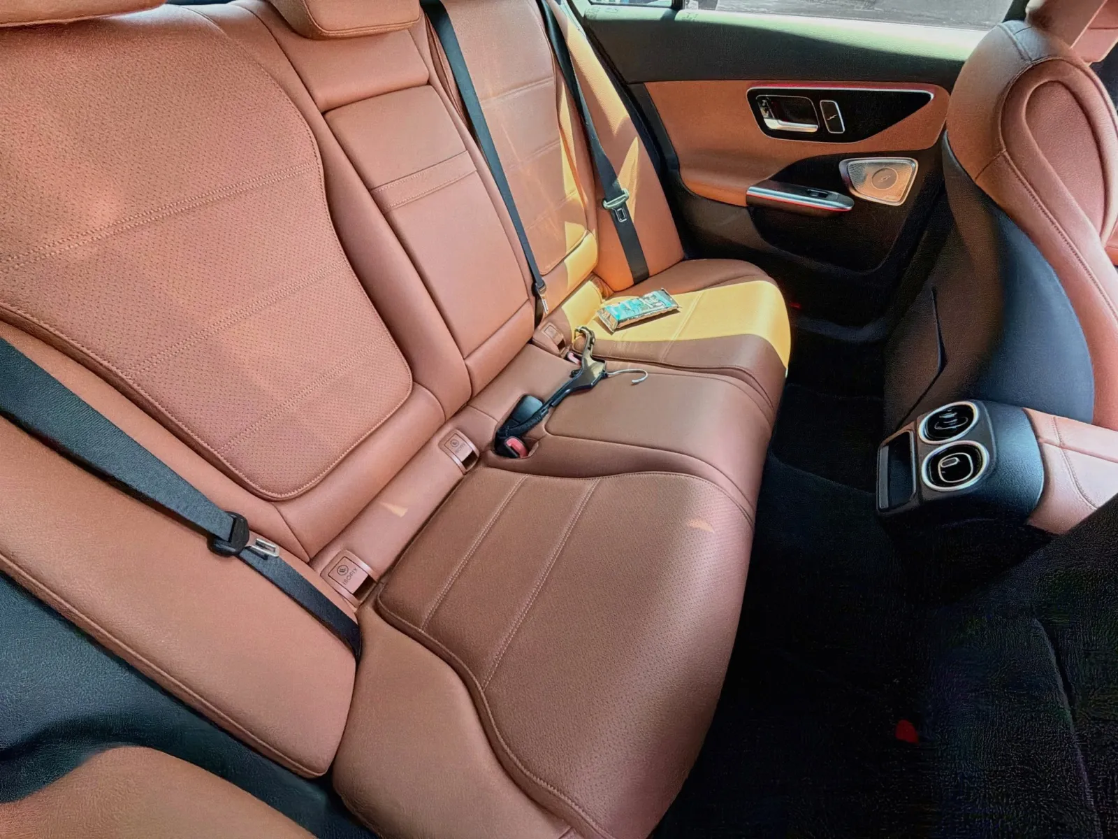 Mercedes-Benz C-Class photo 14