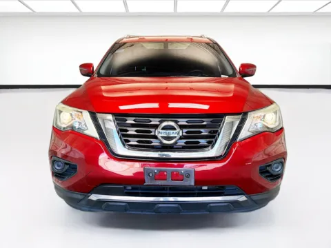 Photos of 2018 Nissan Pathfinder S for sale in Fontana, CA at KarGenie
