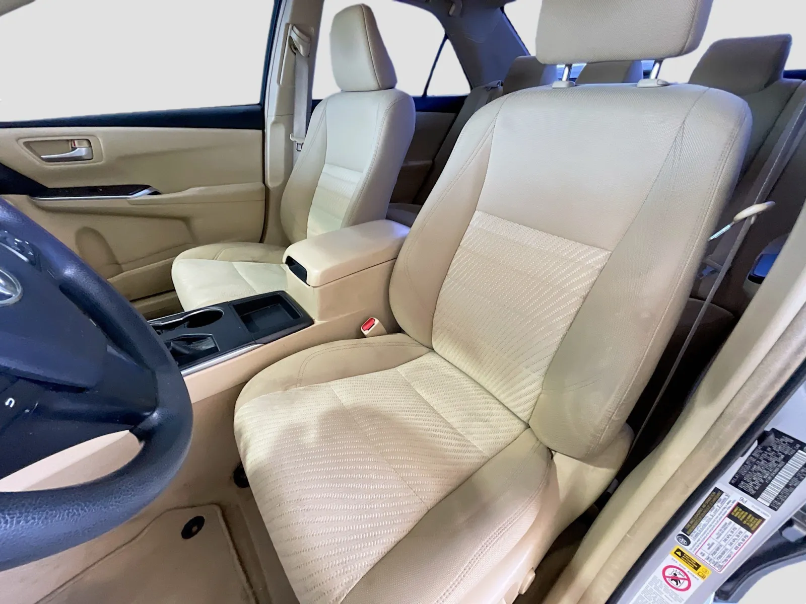 Toyota Camry photo 12