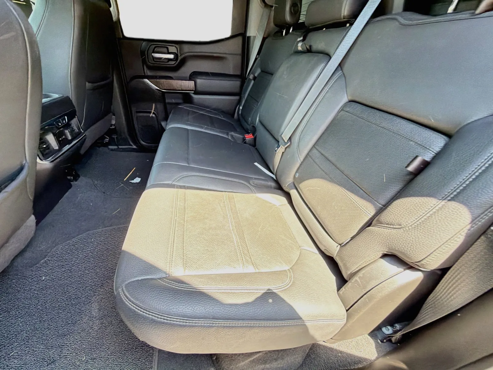 GMC Sierra photo 13
