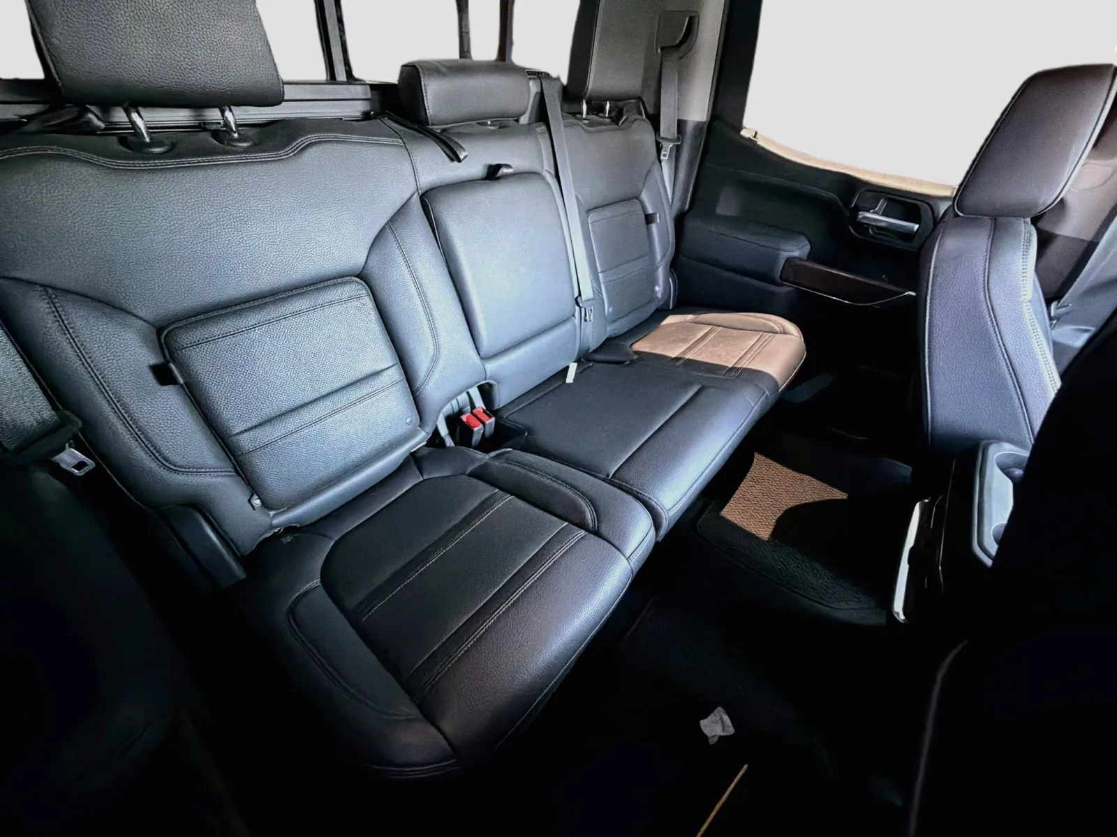 GMC Sierra photo 14