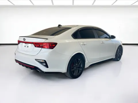 More photos of 2021 Kia Forte GT-Line at KarGenie, CA