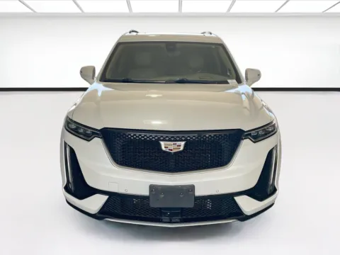 Photos of 2020 Cadillac XT6 Sport w/Platinum Package for sale in Fontana, CA at KarGenie