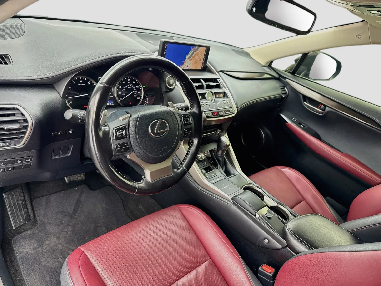 Lexus NX photo 7