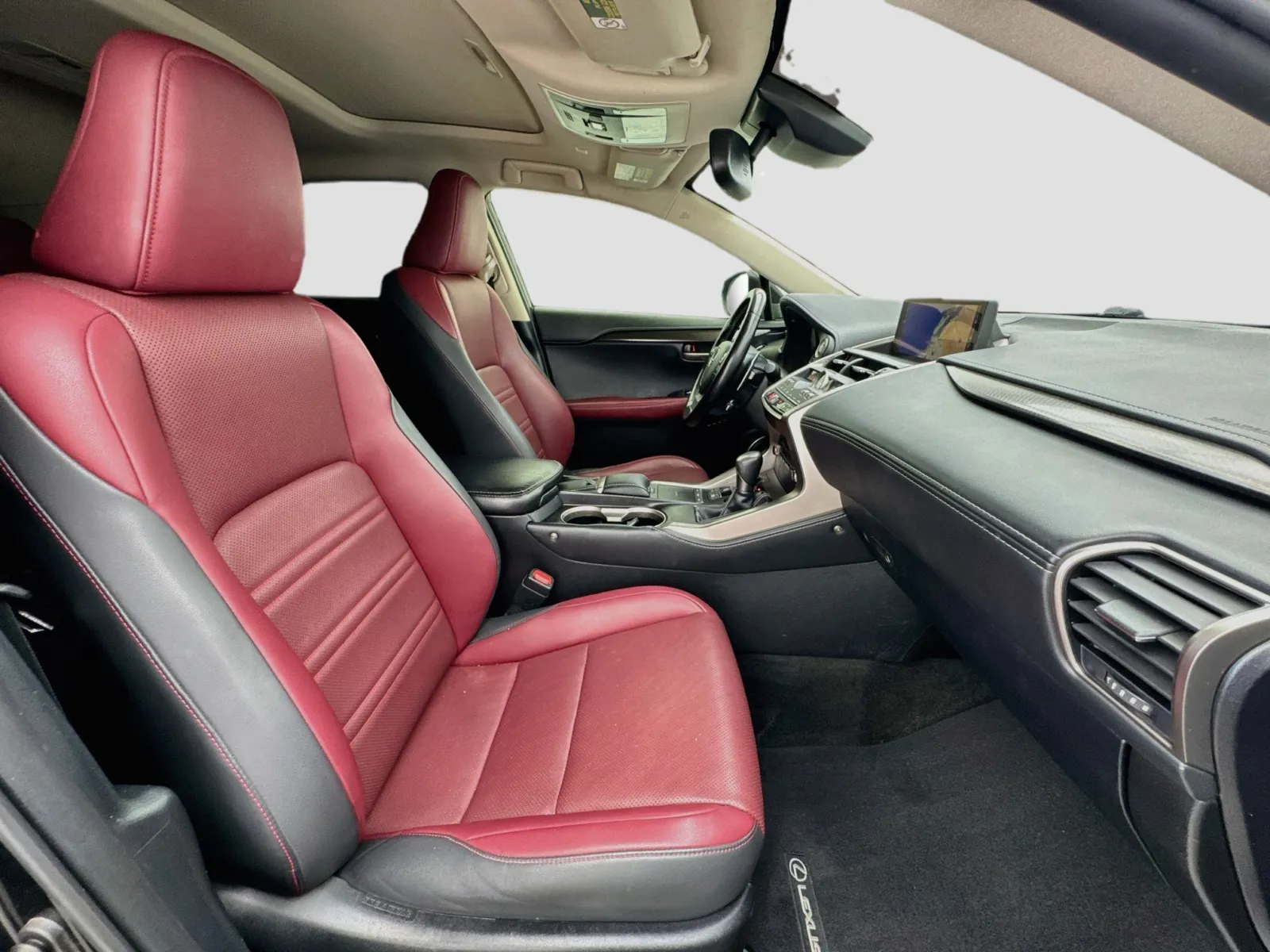 Lexus NX photo 20