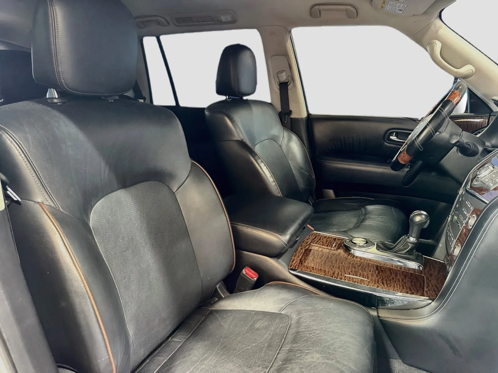 Nissan Armada photo 19