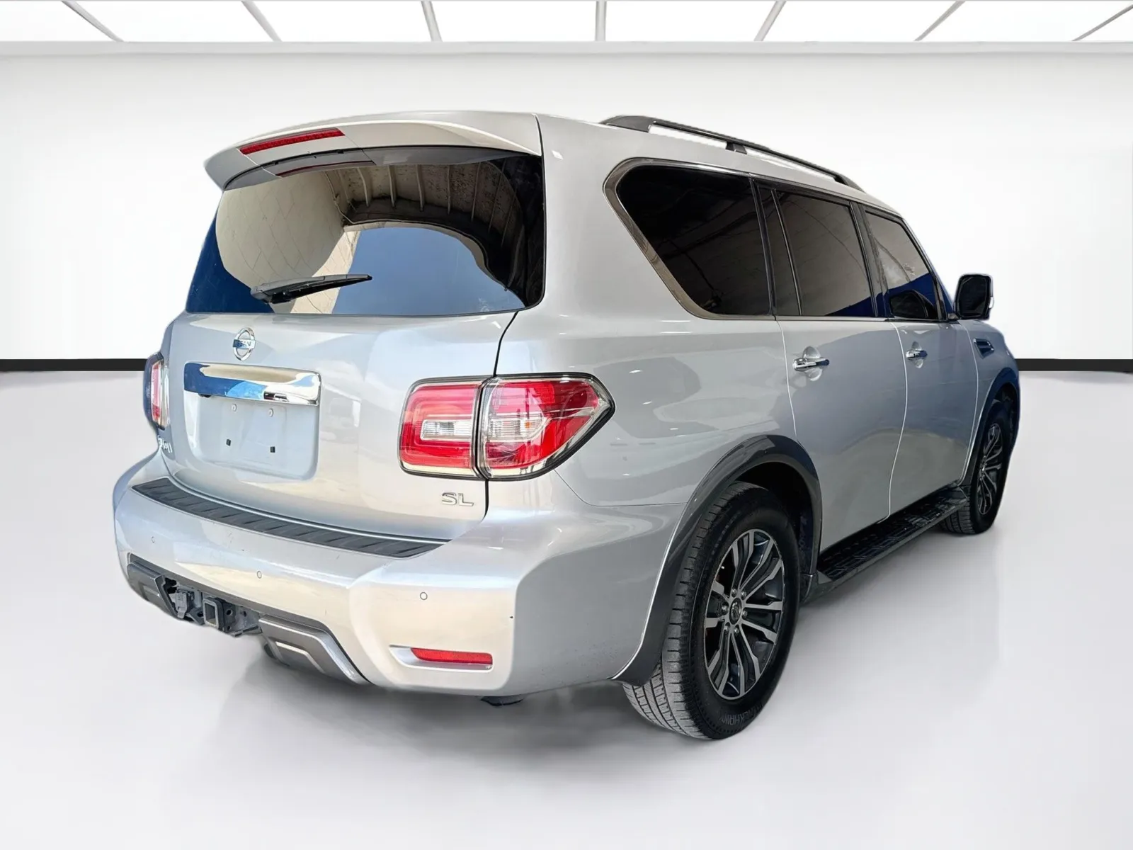 Nissan Armada photo 4