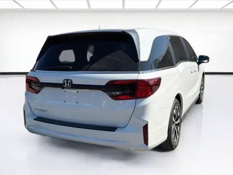 More photos of 2025 Honda Odyssey EX-L at KarGenie, CA