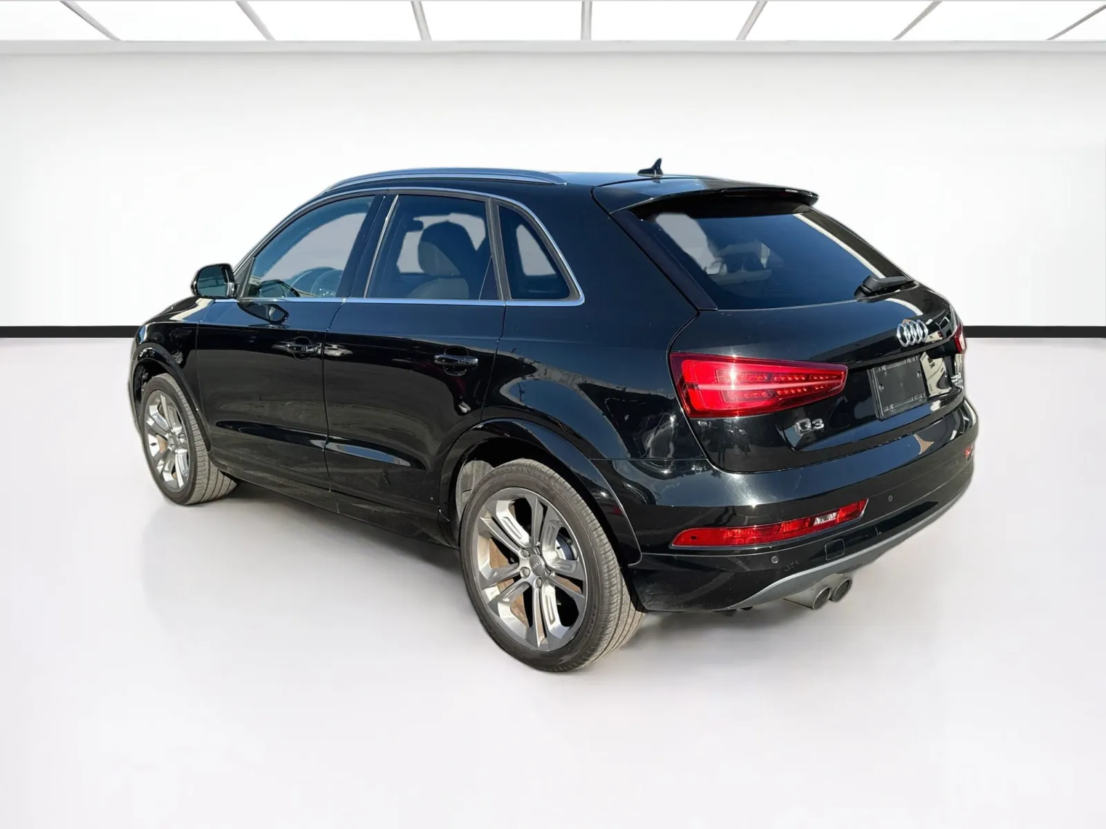 Audi Q3 photo 6