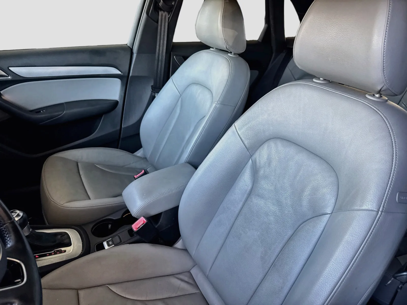 Audi Q3 photo 12