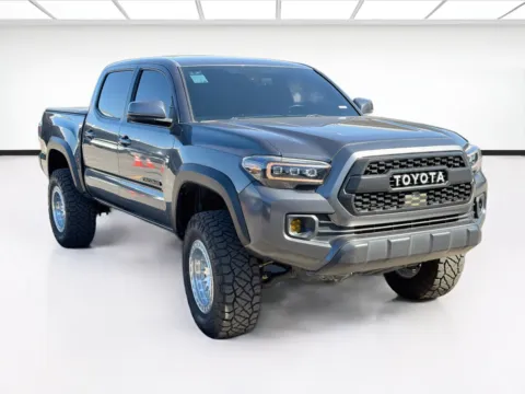 Another view of 2022 Toyota Tacoma TRD Off-Road V6 for sale in Fontana, CA at KarGenie