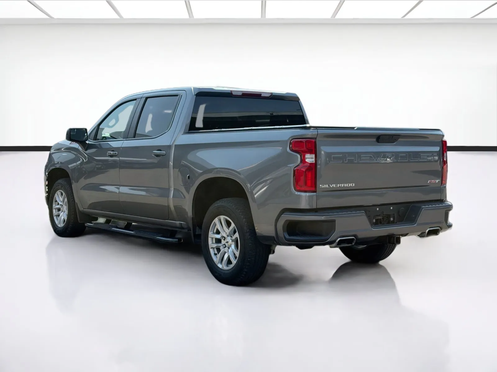 Chevrolet Silverado photo 6