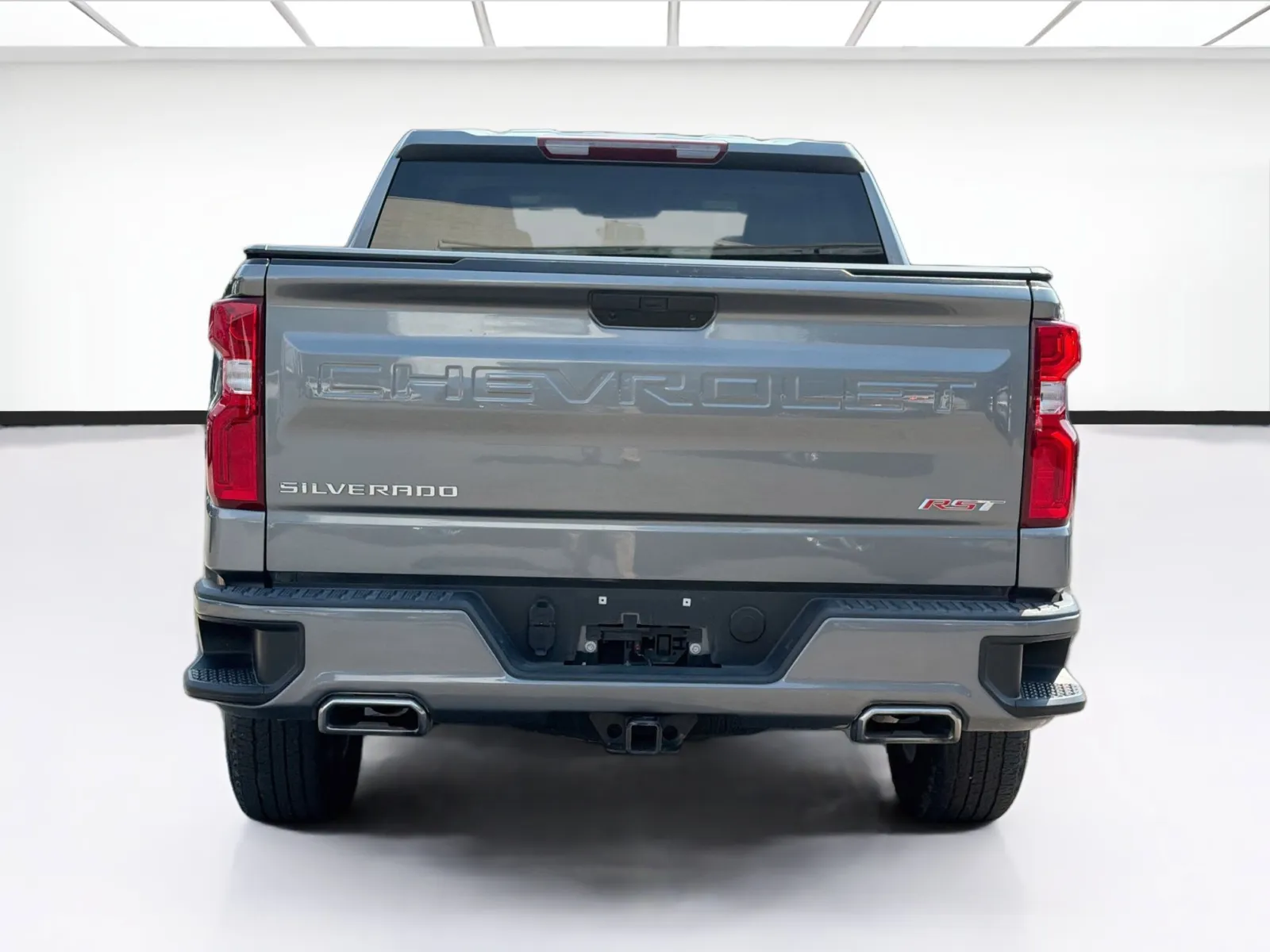 Chevrolet Silverado photo 5
