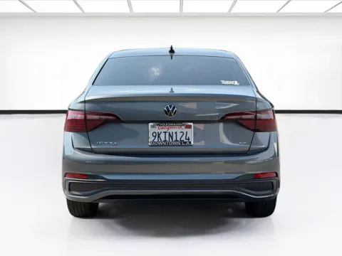 More photos of 2024 Volkswagen Jetta 1.5T SE at KarGenie, CA