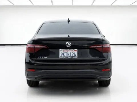 More photos of 2024 Volkswagen Jetta SE at KarGenie, CA