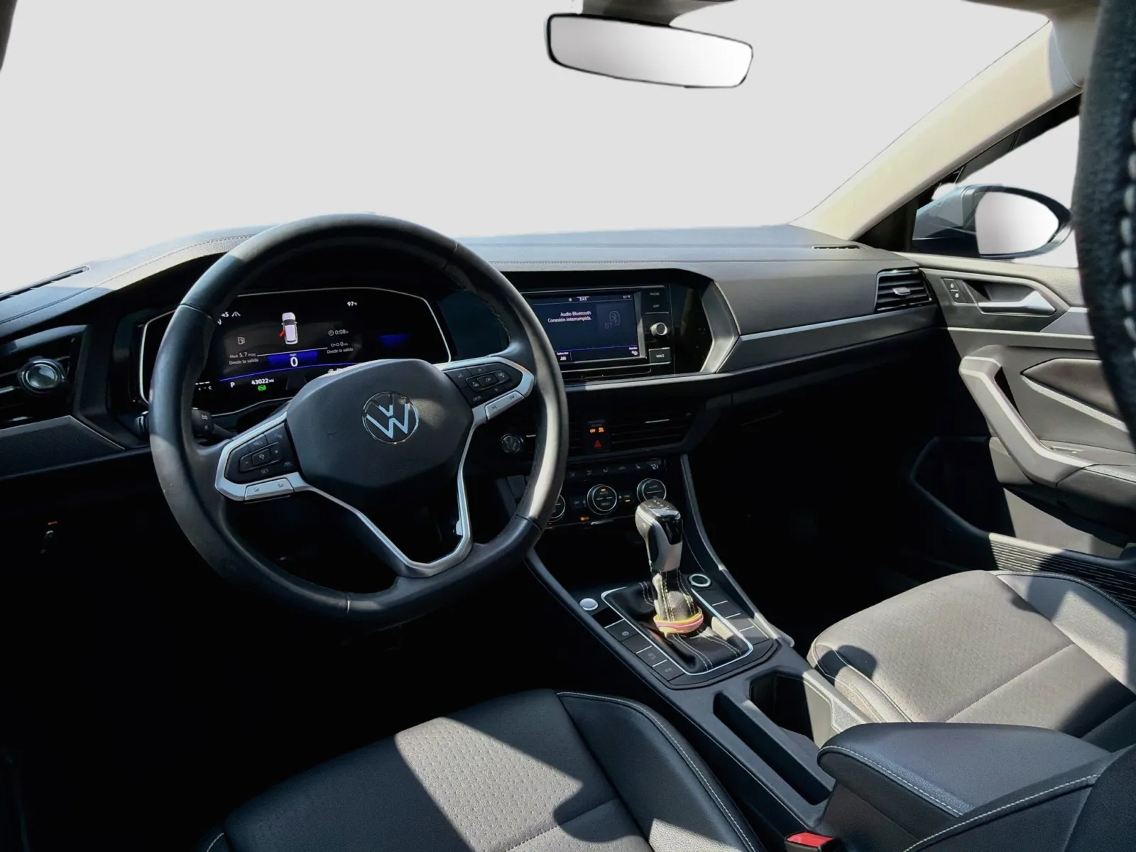 Volkswagen Jetta photo 14