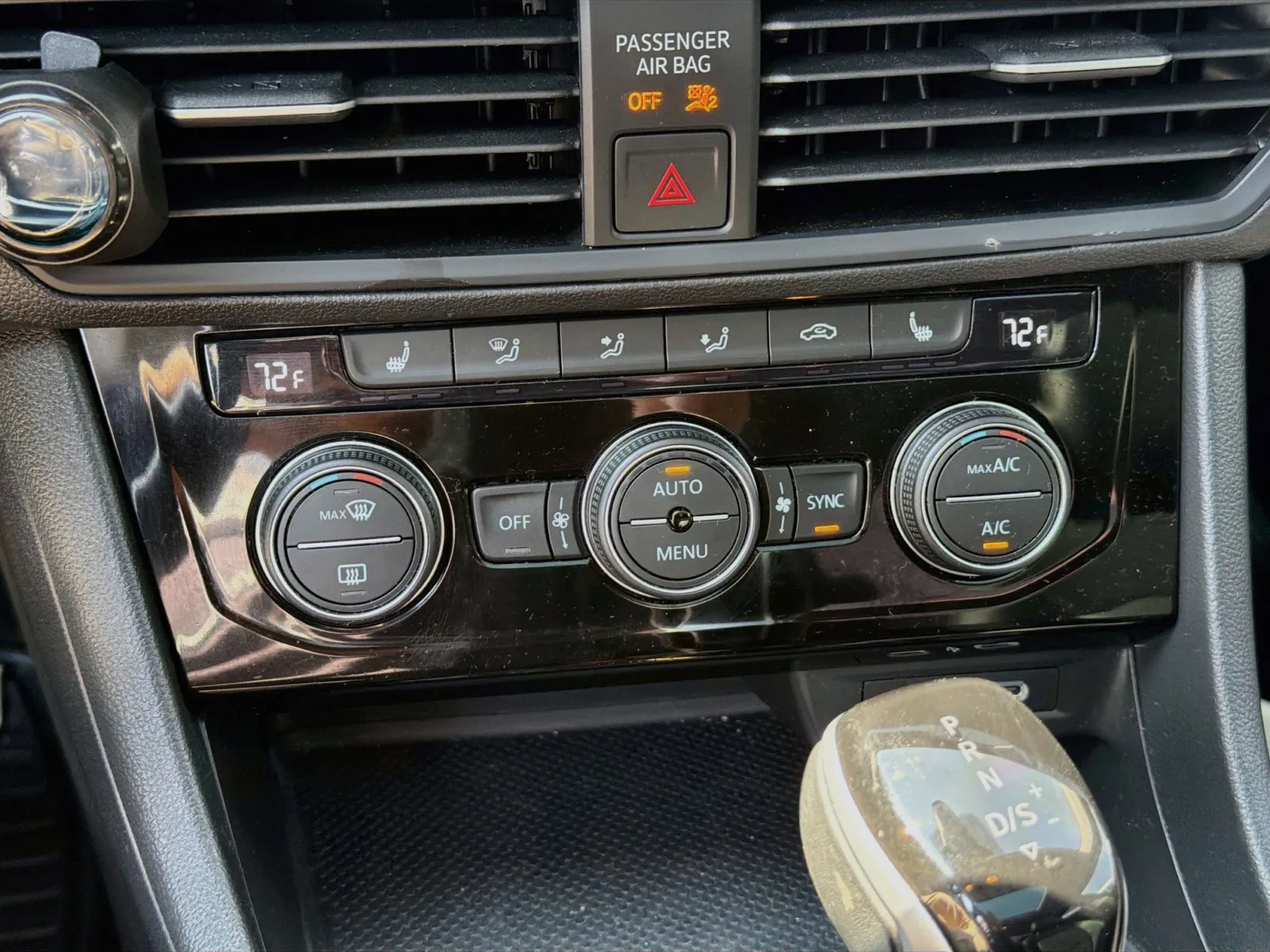Volkswagen Jetta photo 11