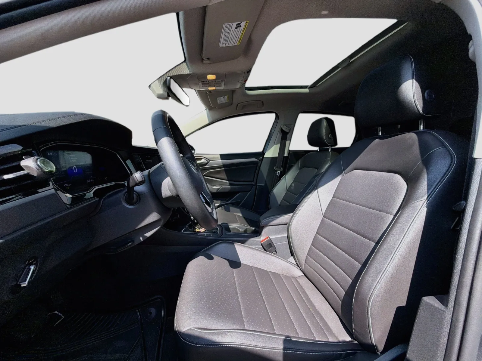 Volkswagen Jetta photo 12