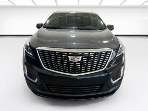 Photos of 2021 Cadillac XT5 FWD Luxury for sale in Fontana, CA at KarGenie