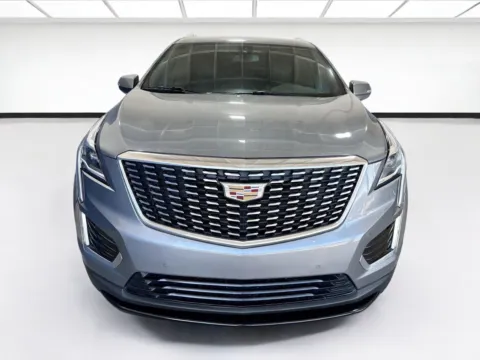 Photos of 2021 Cadillac XT5 FWD Luxury for sale in Fontana, CA at KarGenie