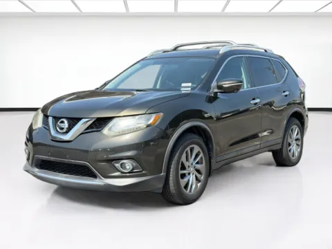 Green 2015 Nissan Rogue SL for sale in Fontana, CA
