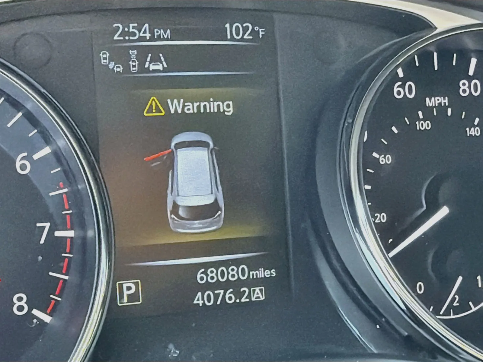Nissan Rogue photo 8