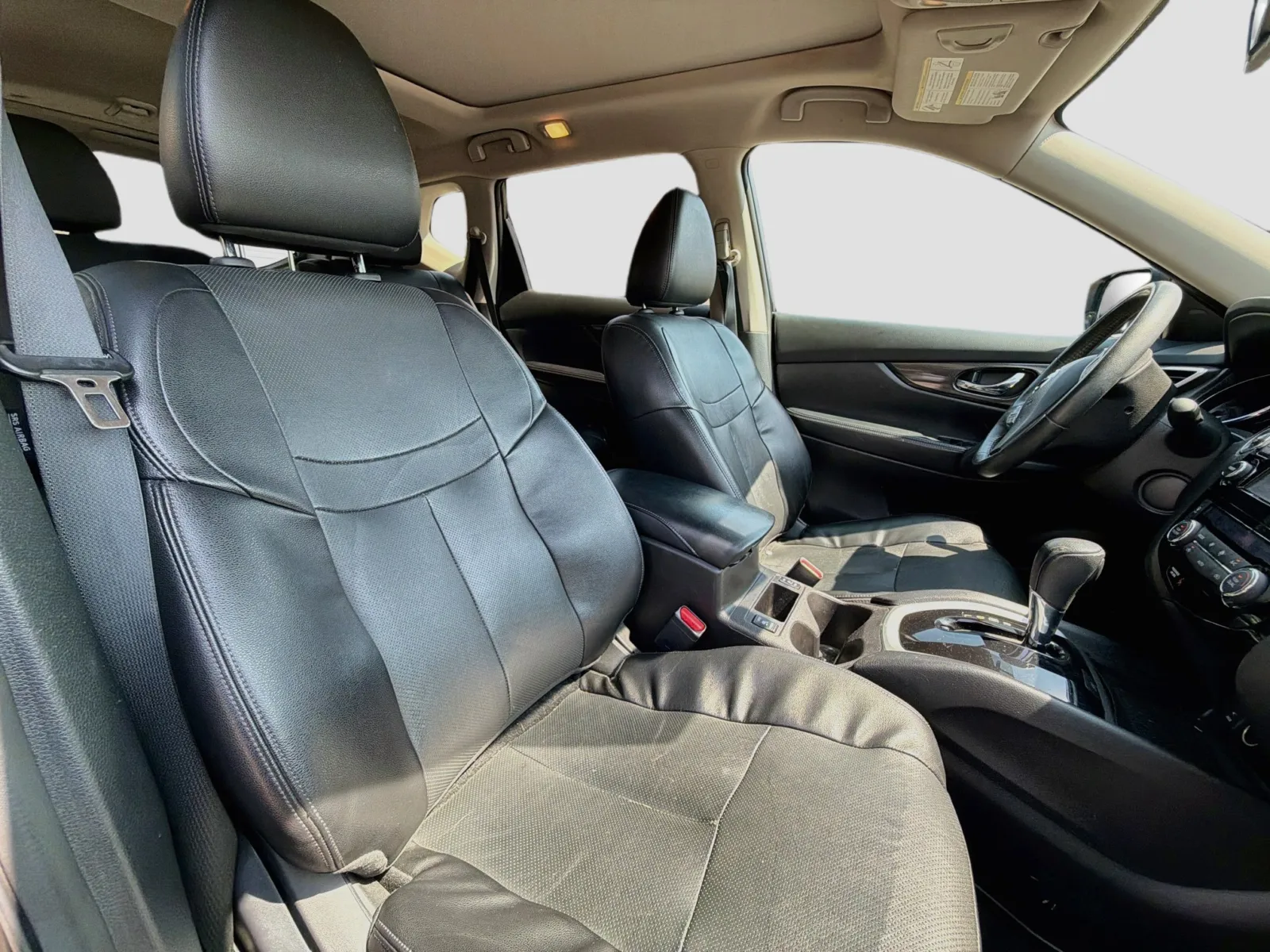 Nissan Rogue photo 17