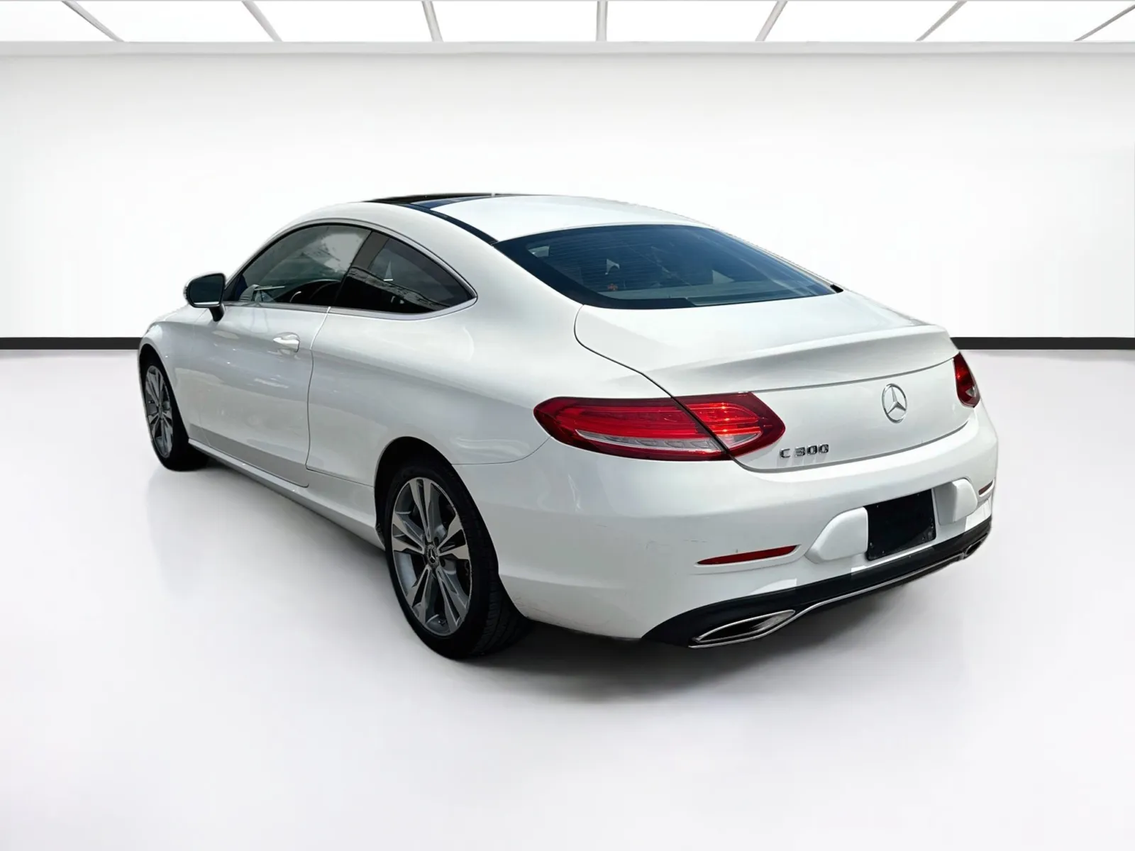 Mercedes-Benz C-Class photo 6