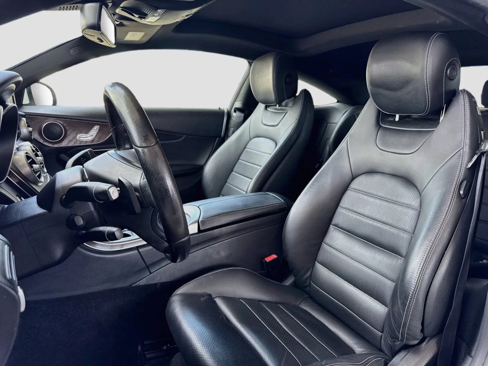 Mercedes-Benz C-Class photo 13