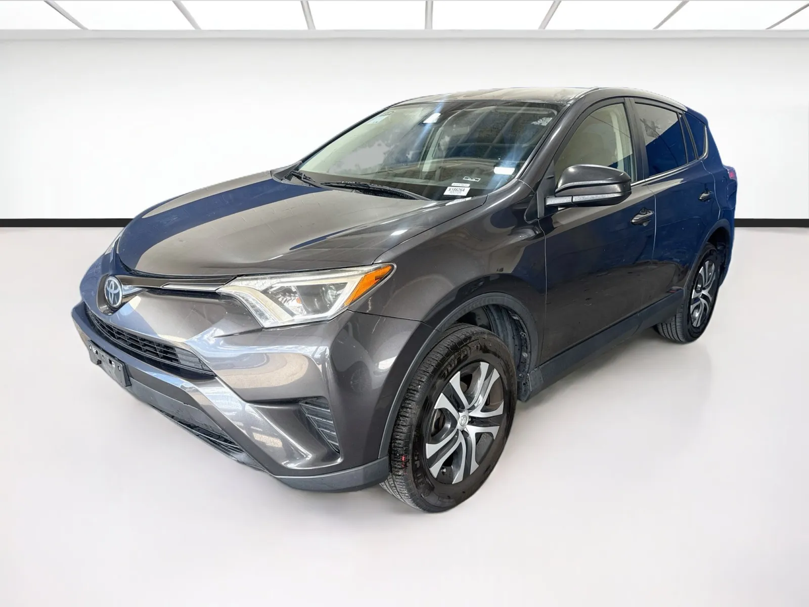 2018 Toyota RAV4 LE for sale in Fontana, CA