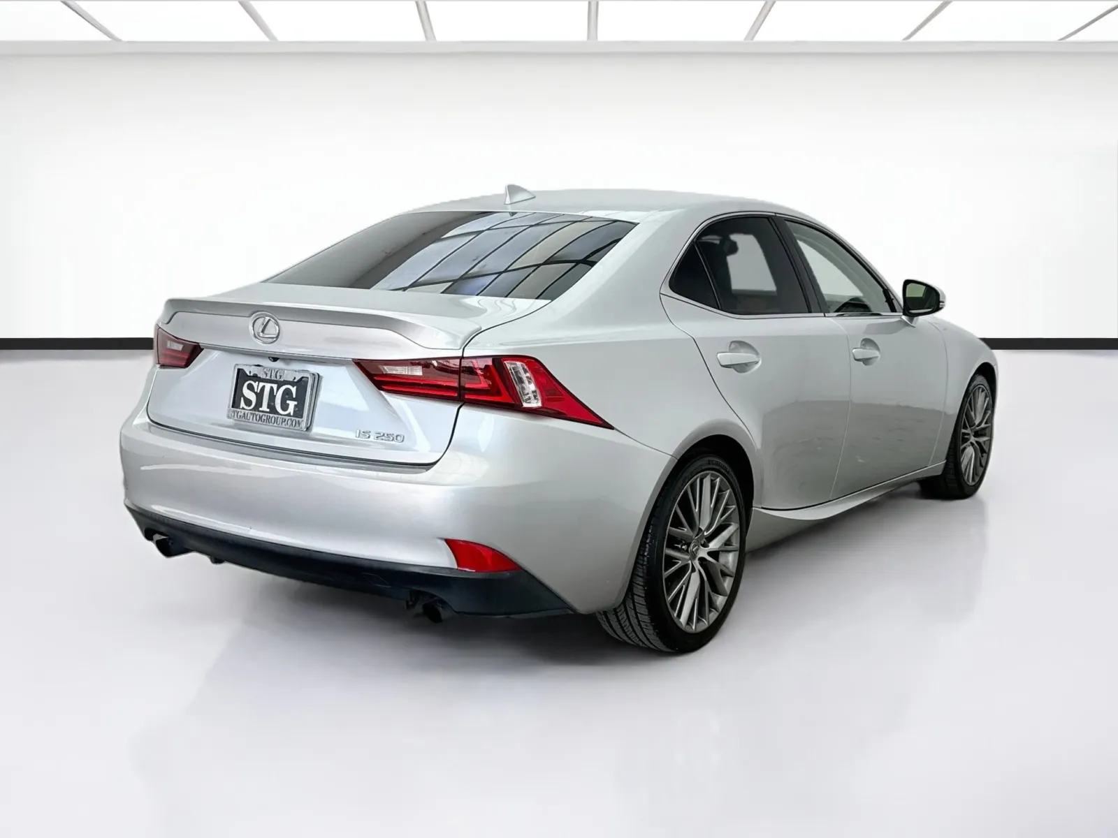 Lexus IS photo 4