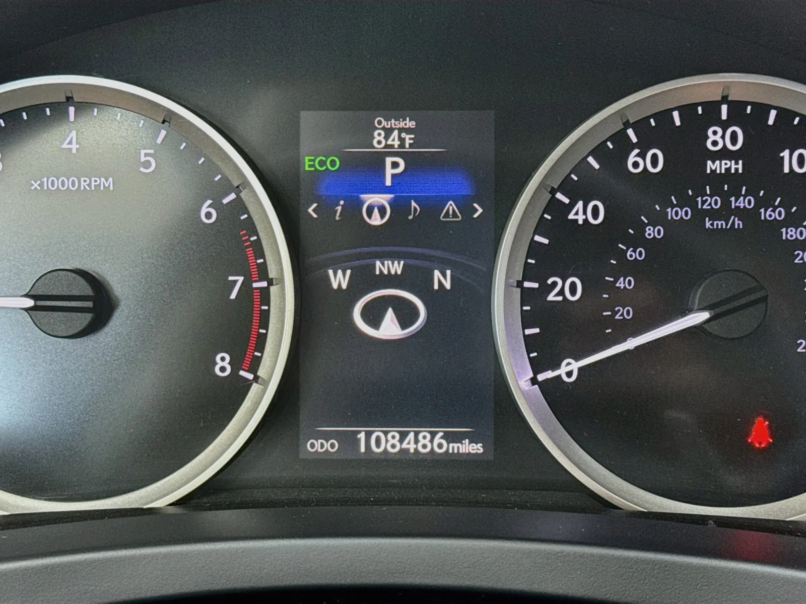 Lexus IS photo 8