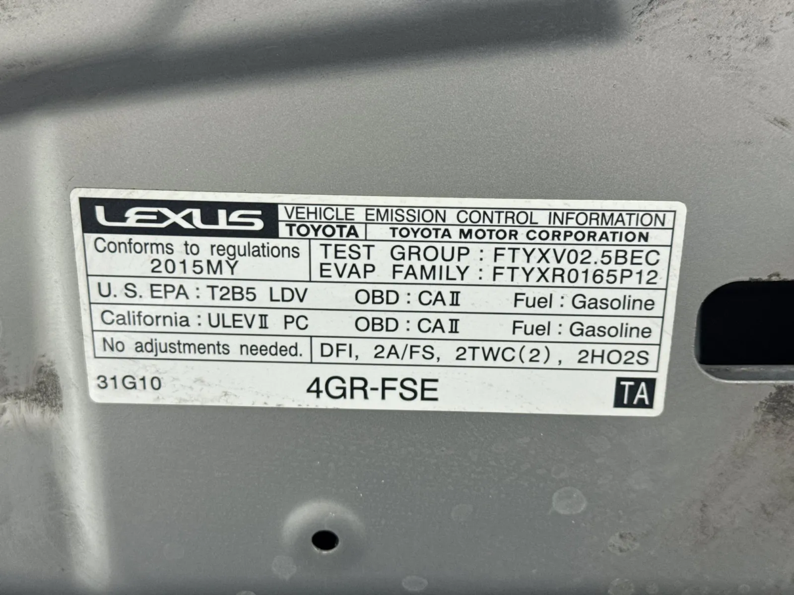 Lexus IS photo 21