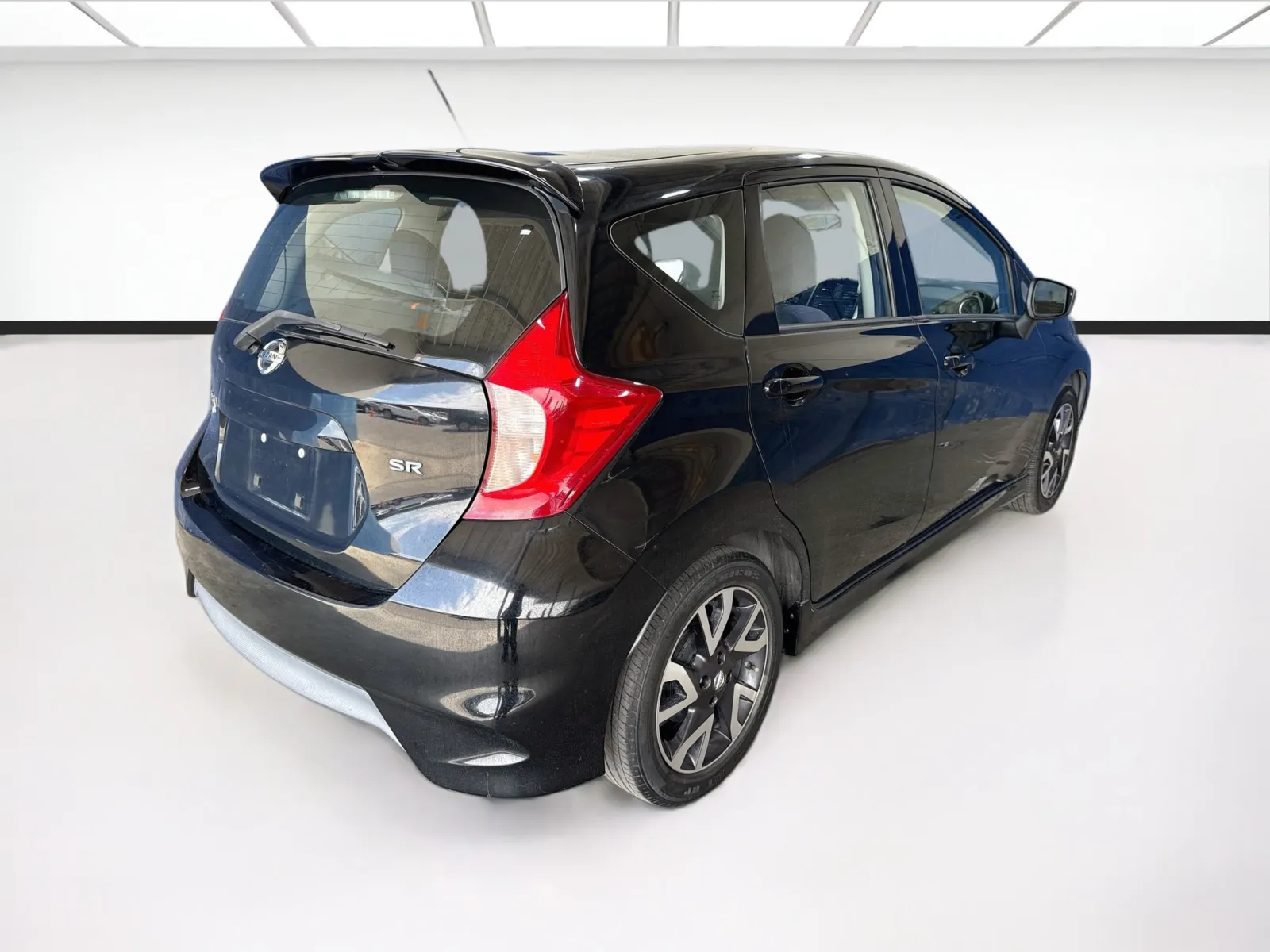 Nissan Versa Note photo 4