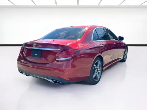 More photos of 2019 Mercedes-Benz E-Class E 300 at KarGenie, CA