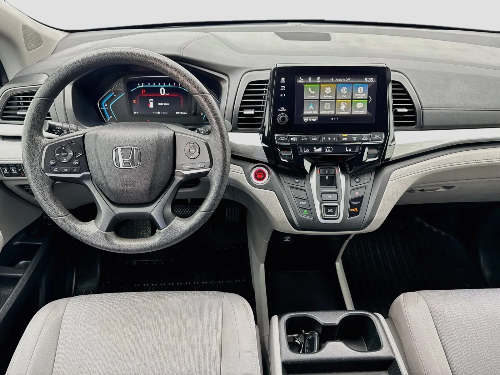 Honda Odyssey photo 14