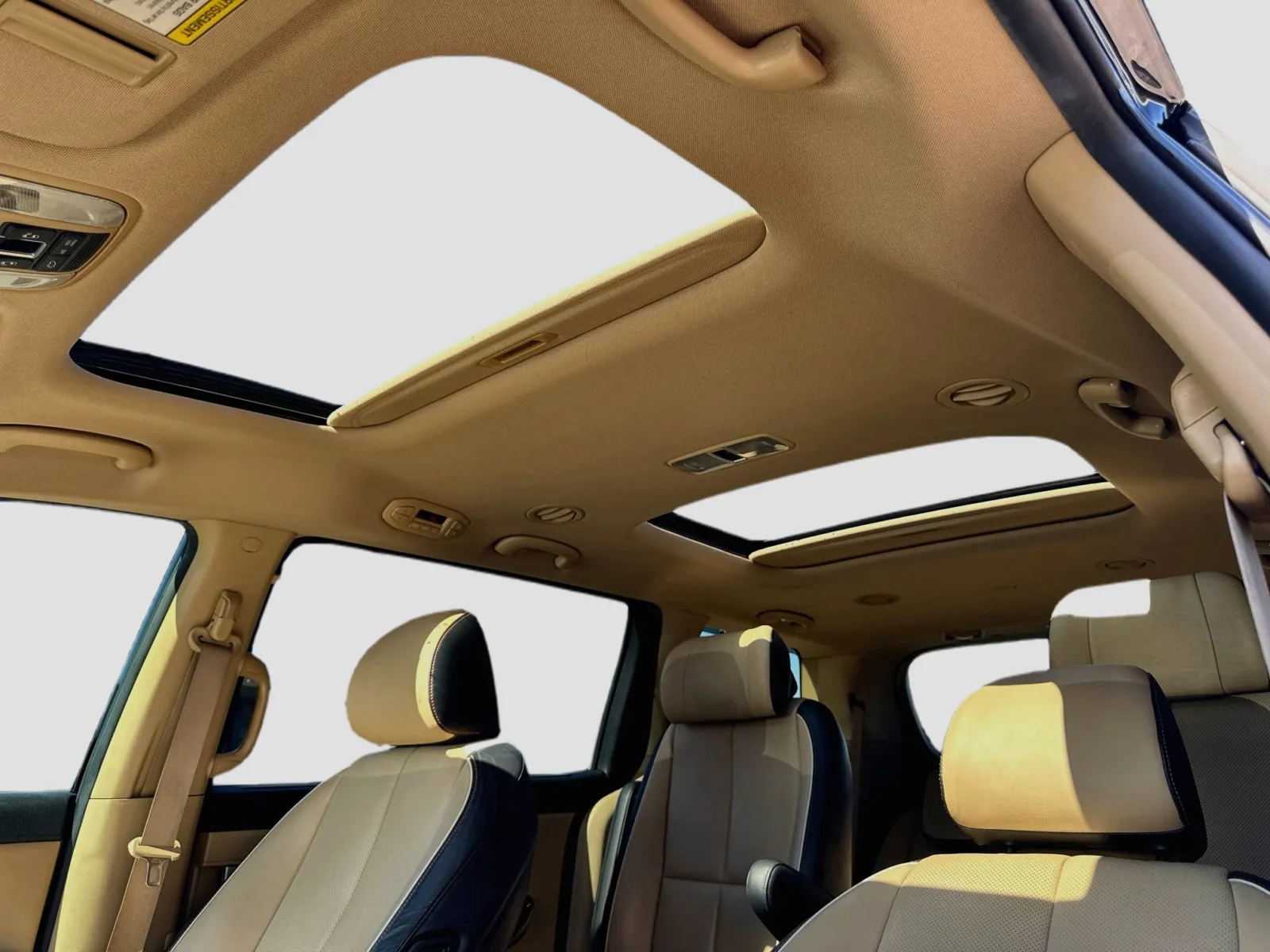 Kia Sedona photo 14