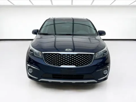 Photos of 2018 Kia Sedona SX-L for sale in Fontana, CA at KarGenie