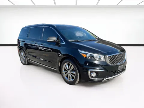 Another view of 2018 Kia Sedona SX Limited for sale in Fontana, CA at KarGenie