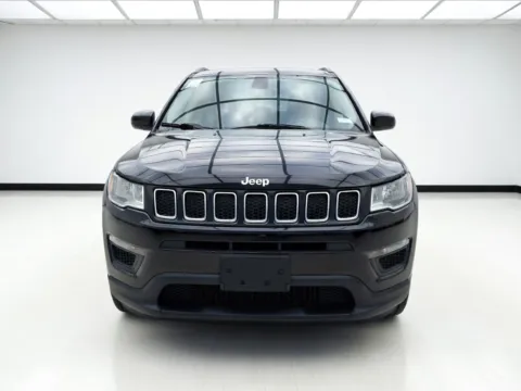 Photos of 2020 Jeep Compass Sport for sale in Fontana, CA at KarGenie
