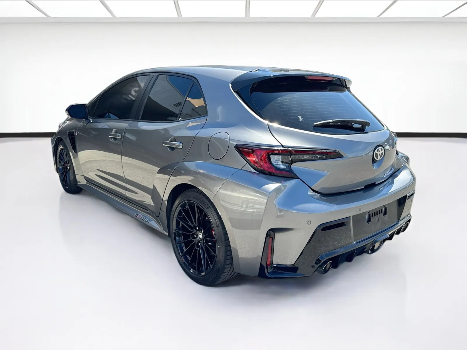 Toyota GR Corolla photo 6