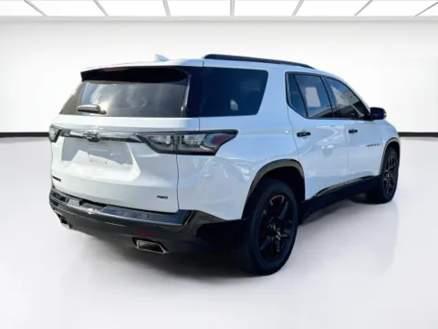 More photos of 2019 Chevrolet Traverse Premier at KarGenie, CA
