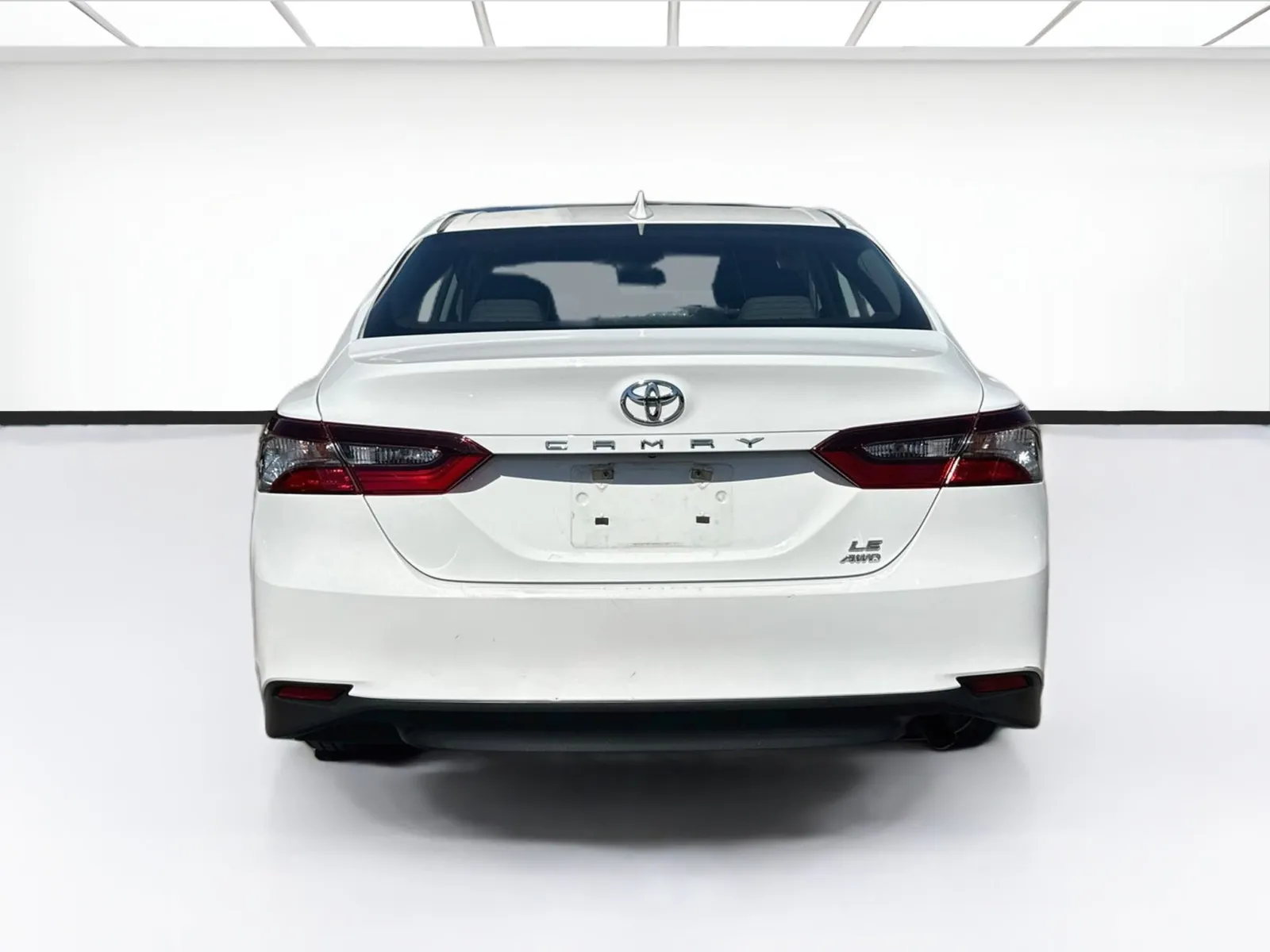 Toyota Camry photo 5