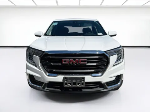Photos of 2024 GMC Terrain SLE for sale in Fontana, CA at KarGenie