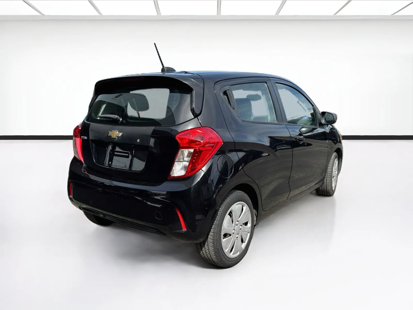 Chevrolet Spark photo 4