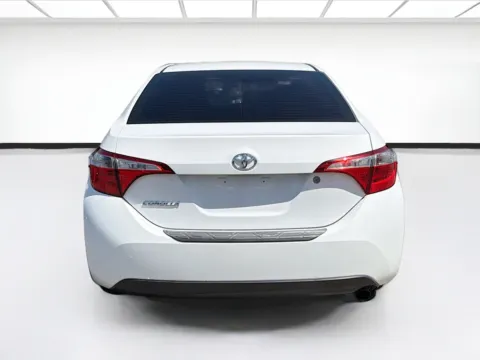 More photos of 2016 Toyota Corolla L at KarGenie, CA