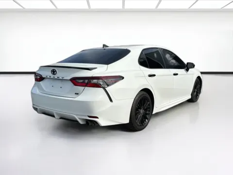 More photos of 2021 Toyota Camry SE Nightshade at KarGenie, CA