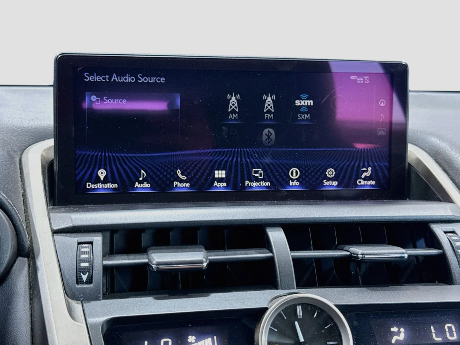 Lexus NX photo 10